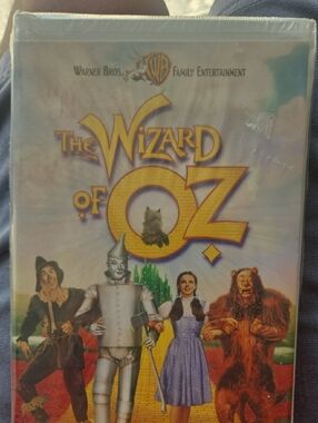 The Wizard of Oz Sealed VHS Brand New